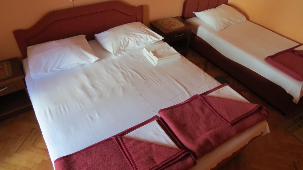 Oaza Hotel Petrovac Exterior photo